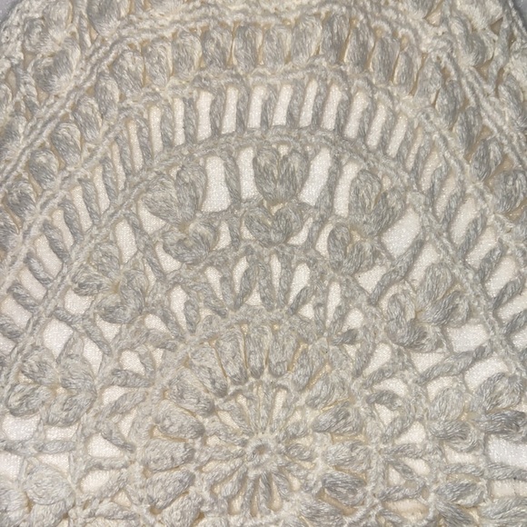 Crotchet Halter Top - Picture 2 of 3